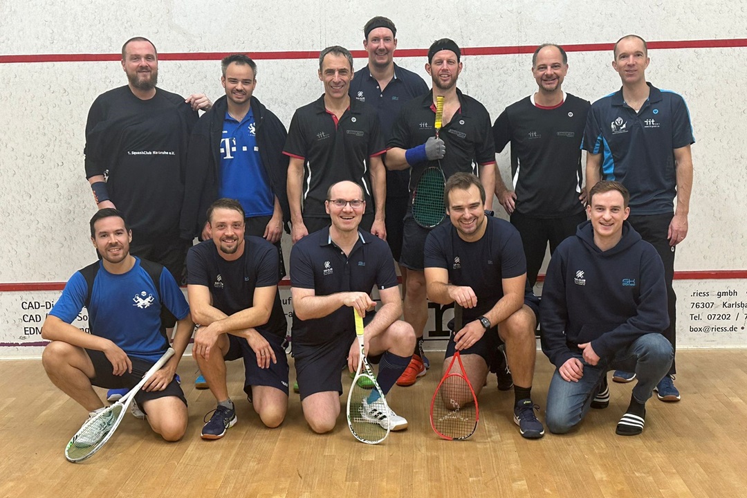 Mehr über den Artikel erfahren Erfolgreicher Start in die neue Squashsaison 24/25!